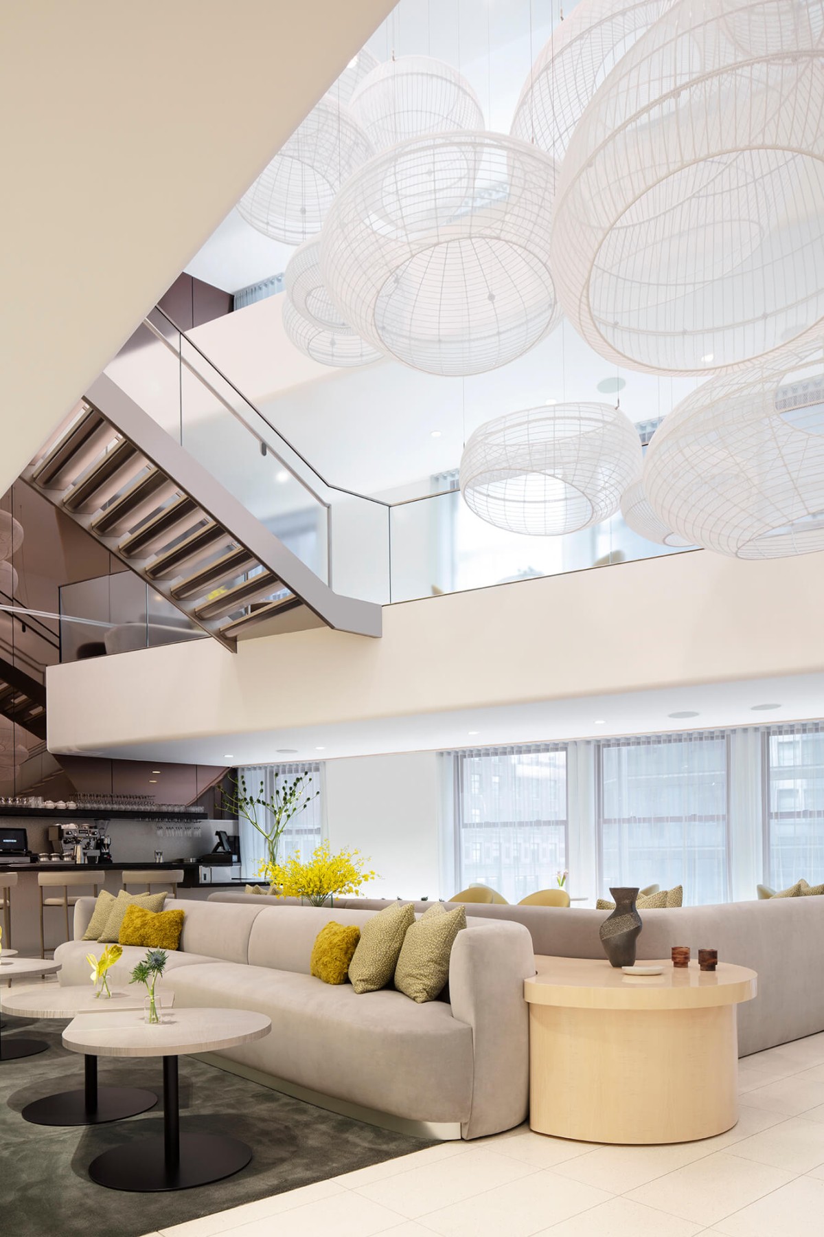 rafael-de-cardenas-nordstrom-flagship-lounge-2