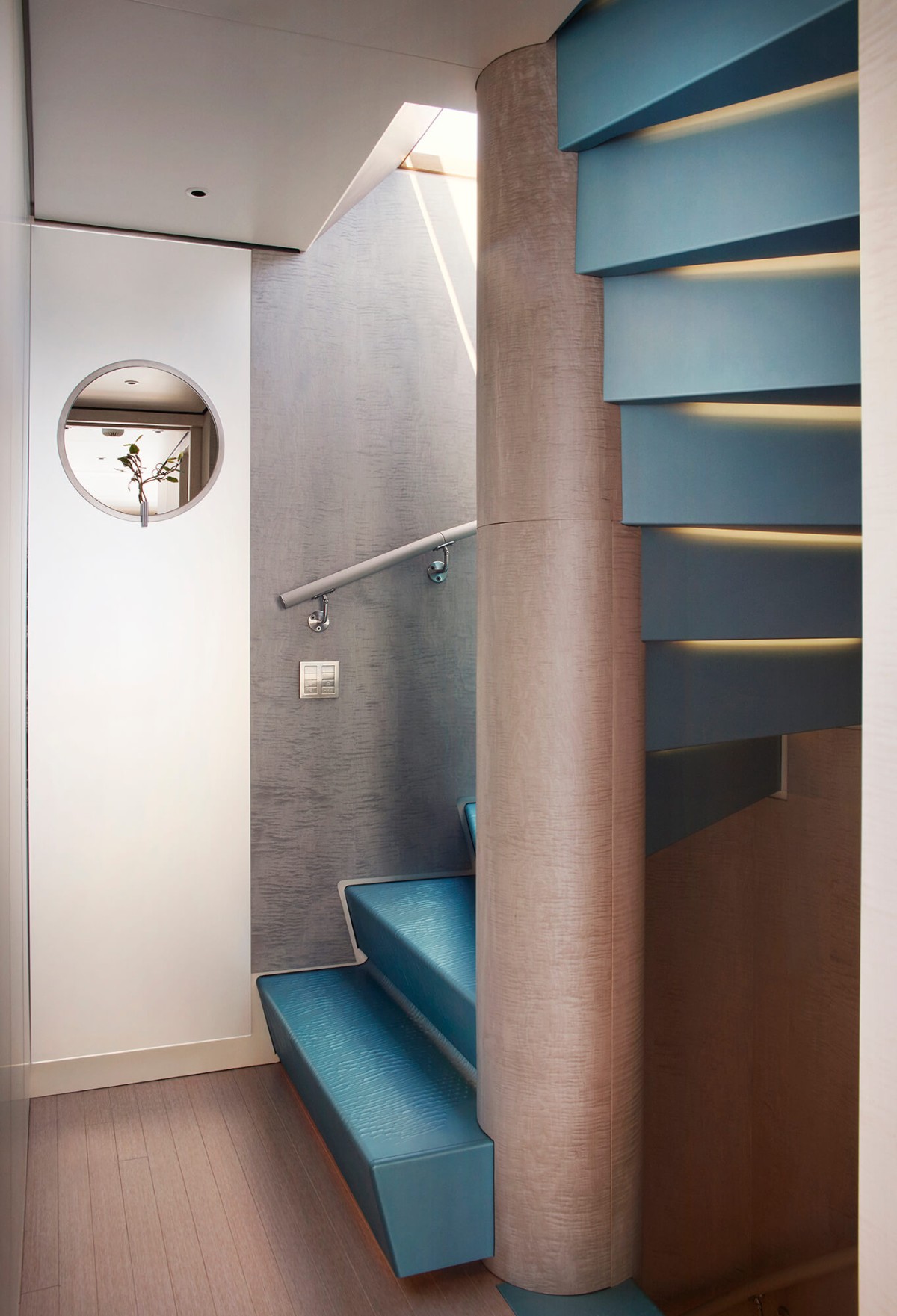 rafael-de-cardenas-exploration-yacht-1