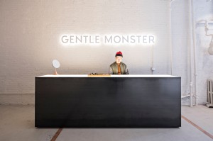 rafael-de-cardenas-gentle-monster-soho-flagship-4